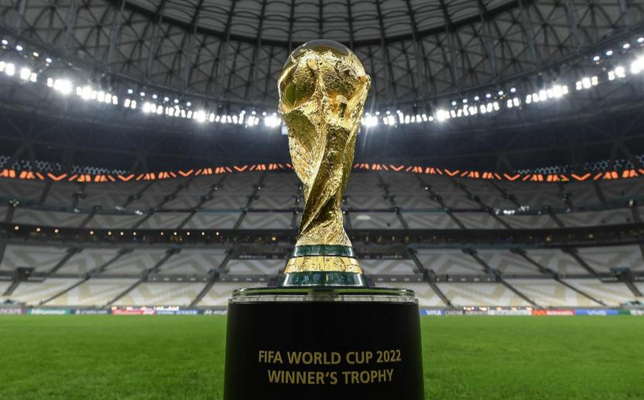 三巨头并不 三巨头并不