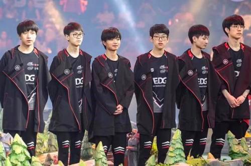 伊朗队主教 伊朗队主教