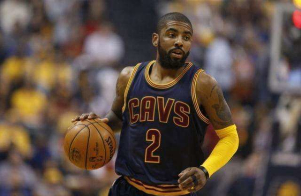 最后一个离 最后一个离