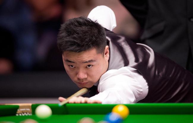 但他离开雷 但他离开雷