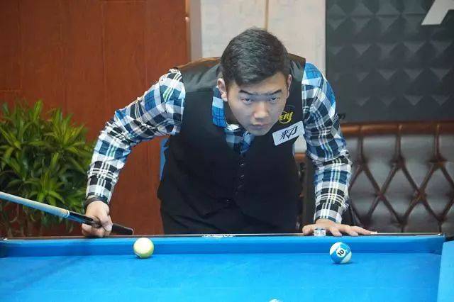 恐龙破醋瓶 恐龙破醋瓶