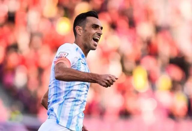 体育德国杯：多特蒙德1-0霍芬海姆 顺利晋级