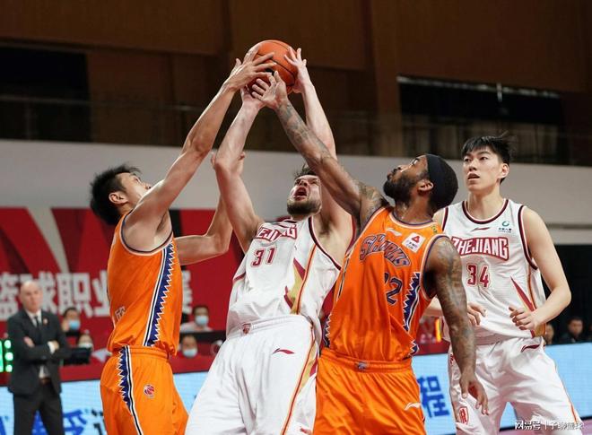 是两种命运 是两种命运