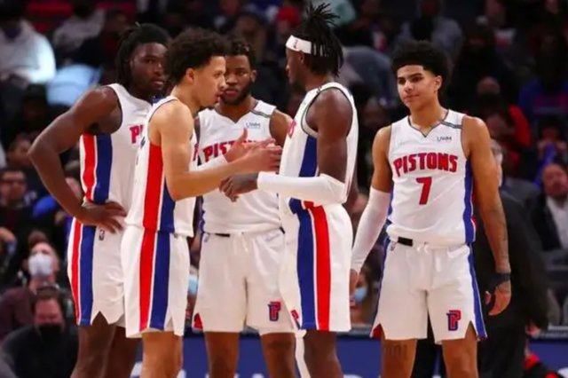 的治理视角 的治理视角