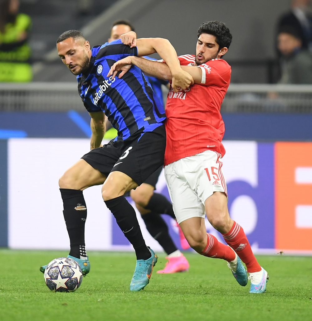 Y晋级八强 Y晋级八强