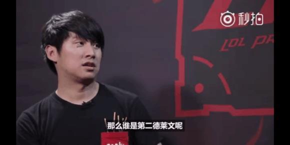 二点球无人 二点球无人